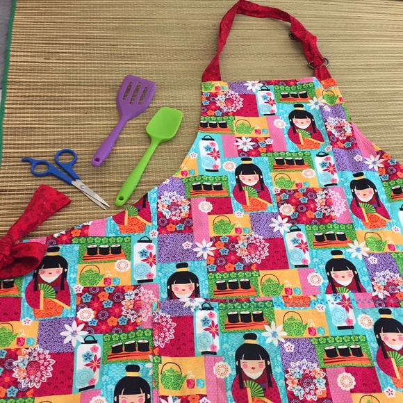 NWOT geisha harajuku kitsch reversible apron - Picture 1 of 8